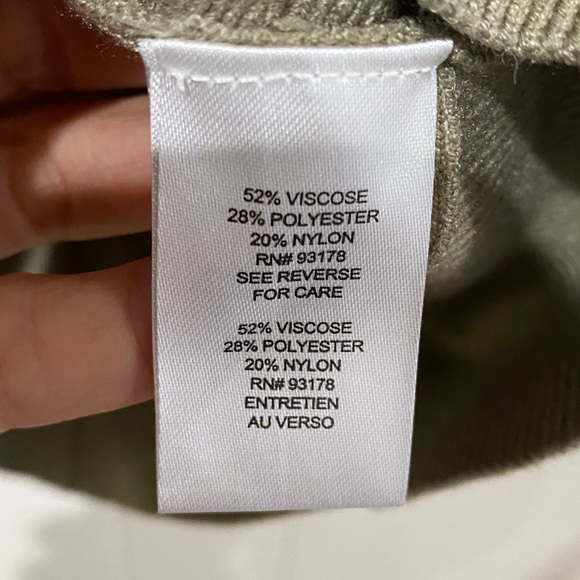 NWT TAHARI Domain Style Top - Picture 4 of 5